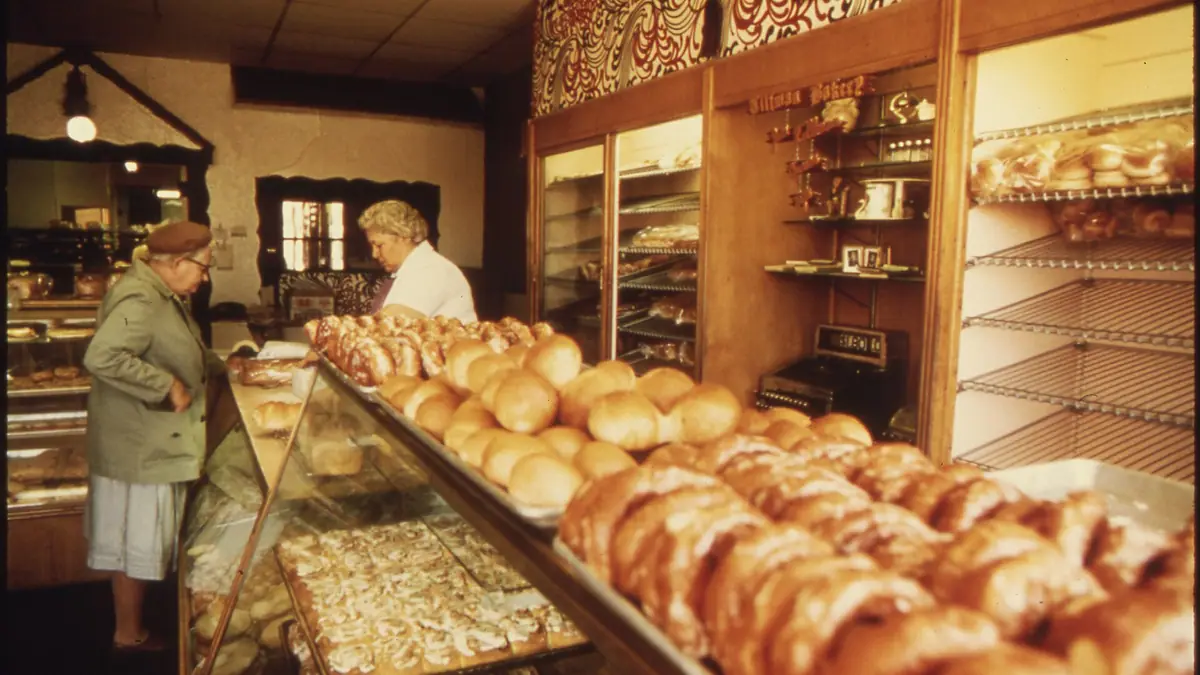 Beyazfirin Patisserie – turkish bakery in Temple Mills, London